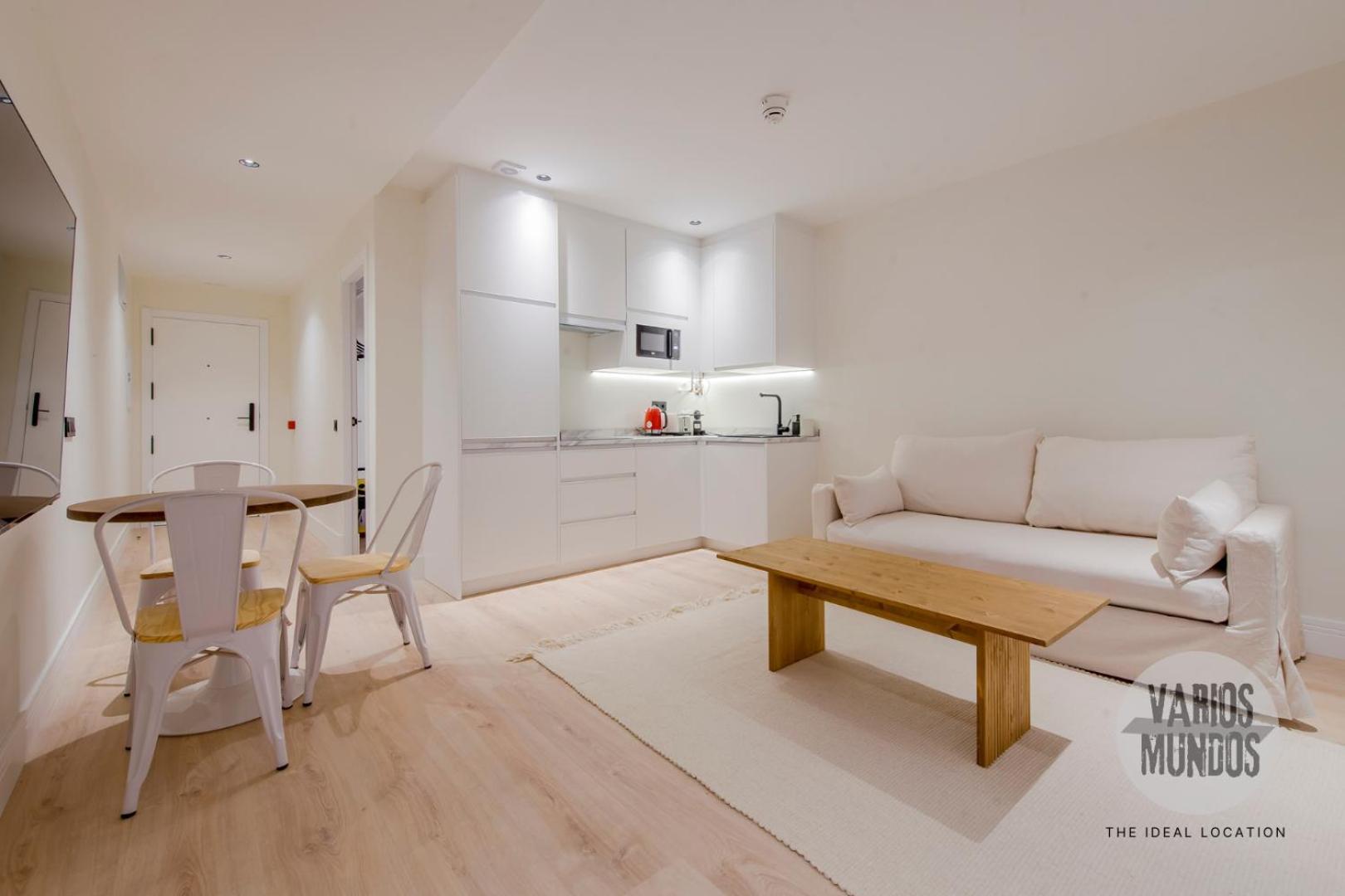 Apartamento Malasana Autentica 8, Ven A San Bernardo 20 E3 *