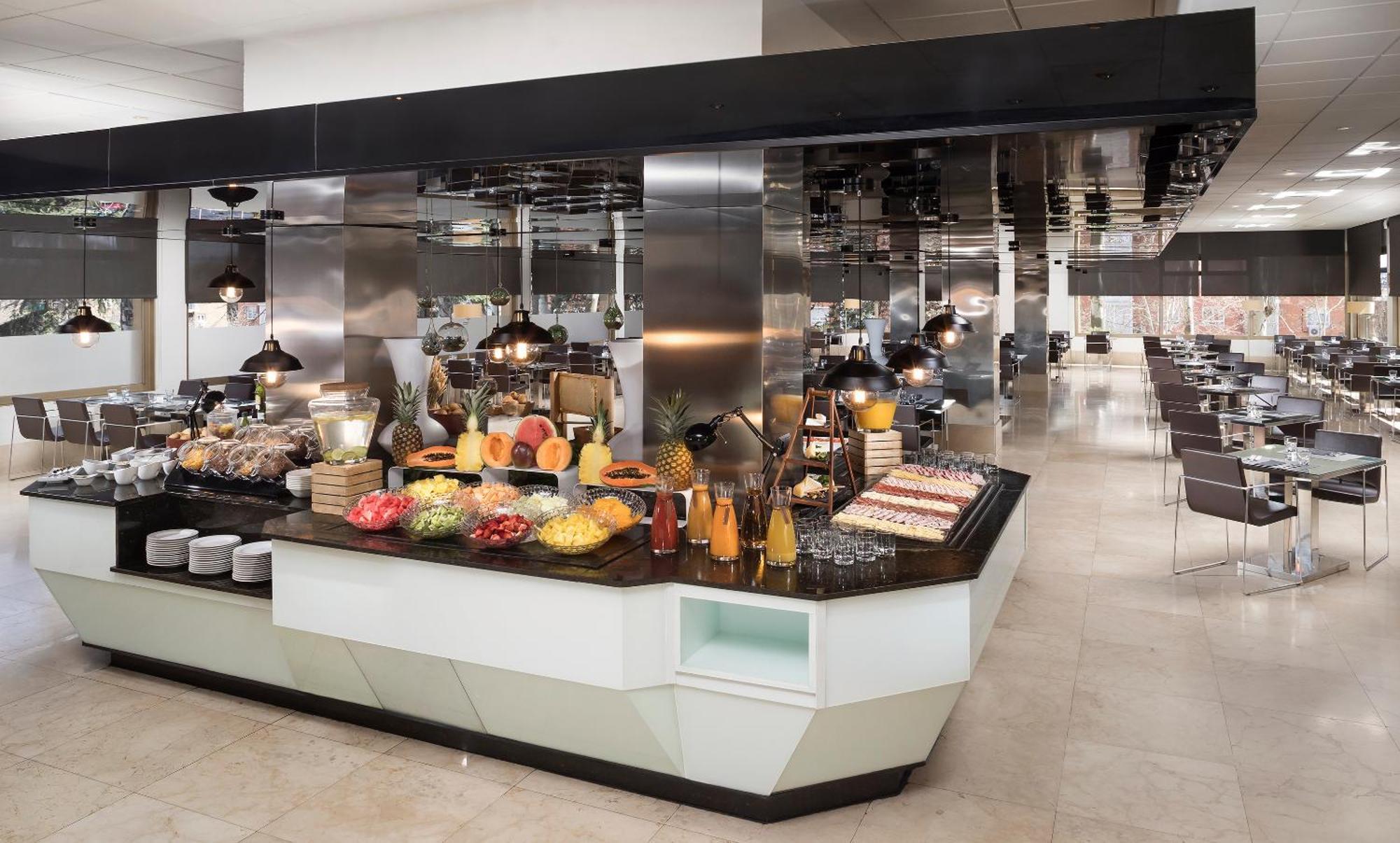 Melia Barajas 4* Madrid