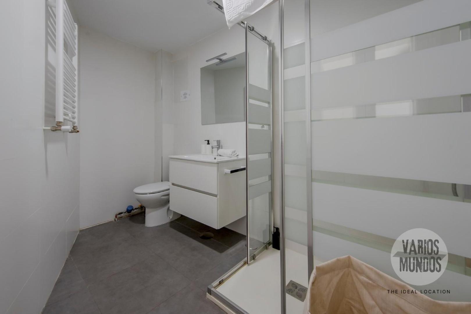 Descubre 5, Al Pie De Gran Via E2 Madrid