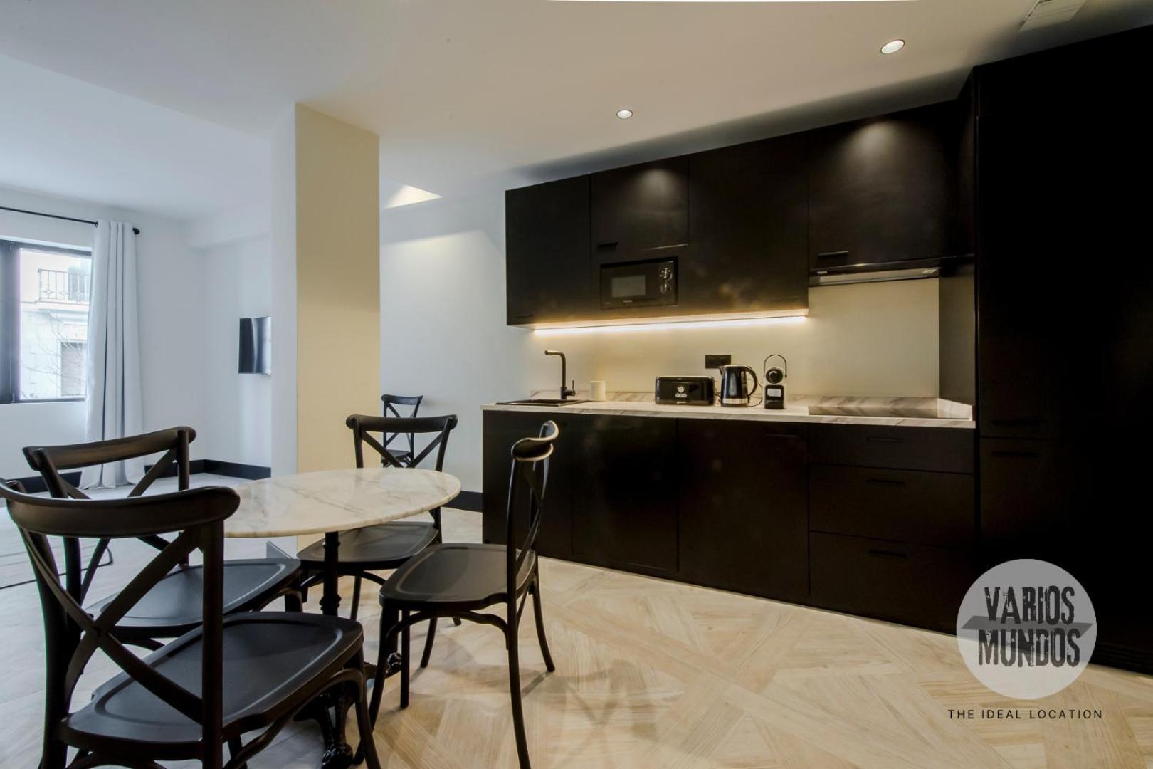 Apartment Un Madrid Moderno Para 7, Tu Refugio En Abada 2 E2 *