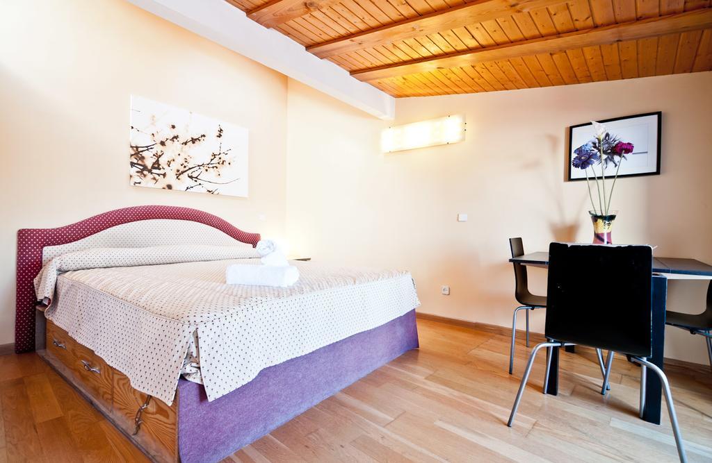 Apartamento Puerta Del Sol Vi *