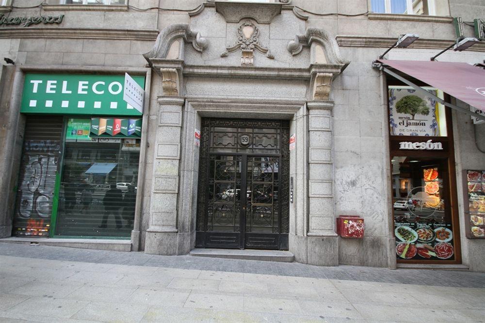 Muchomadrid Hostal *