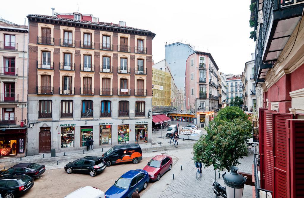 Puerta Del Sol I *