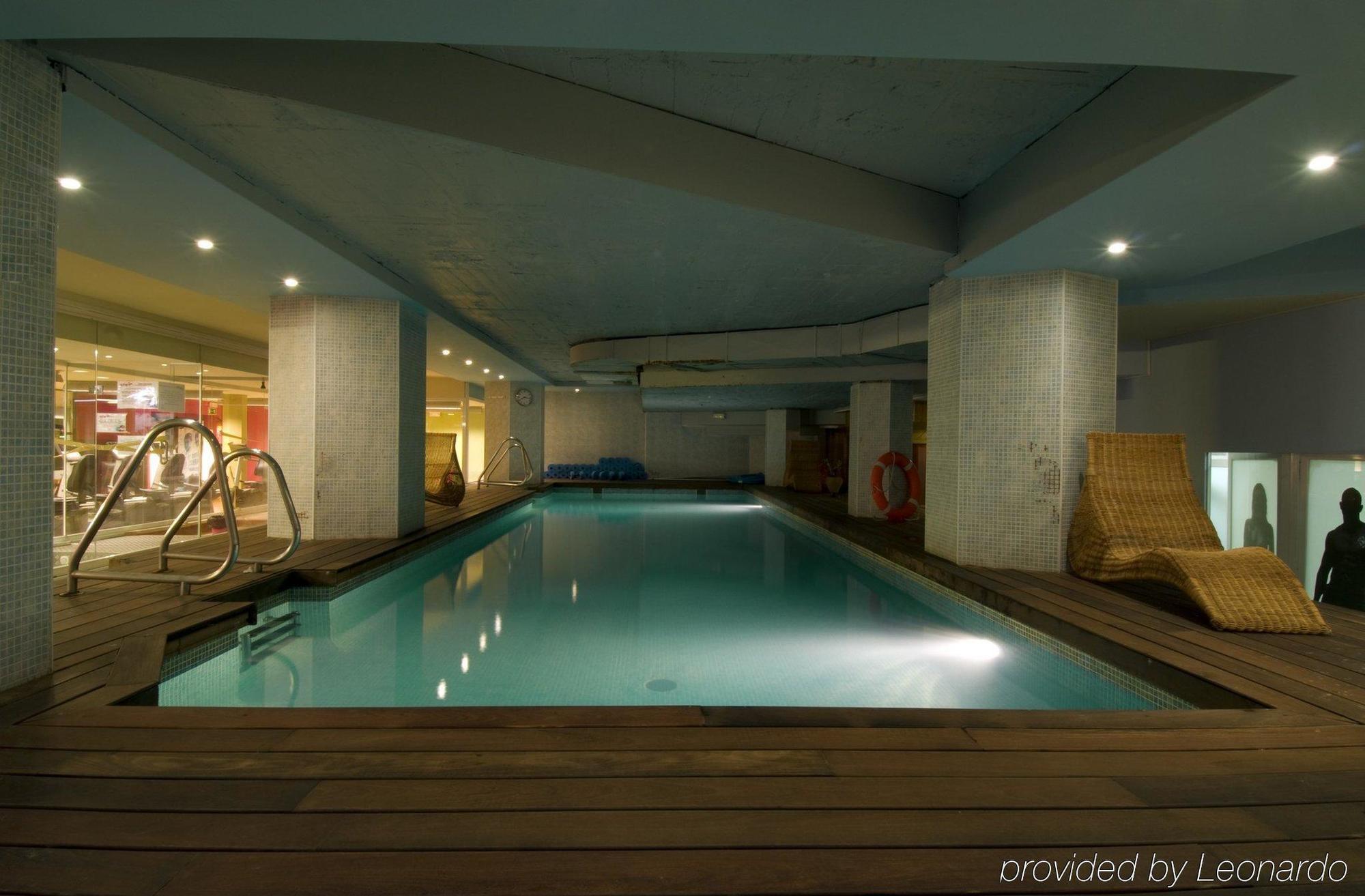 Hotel Husa Moncloa 4*