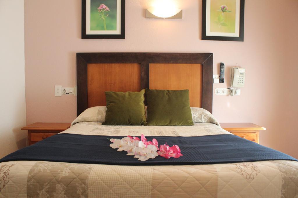 Guest house Greco Gran Via 2*