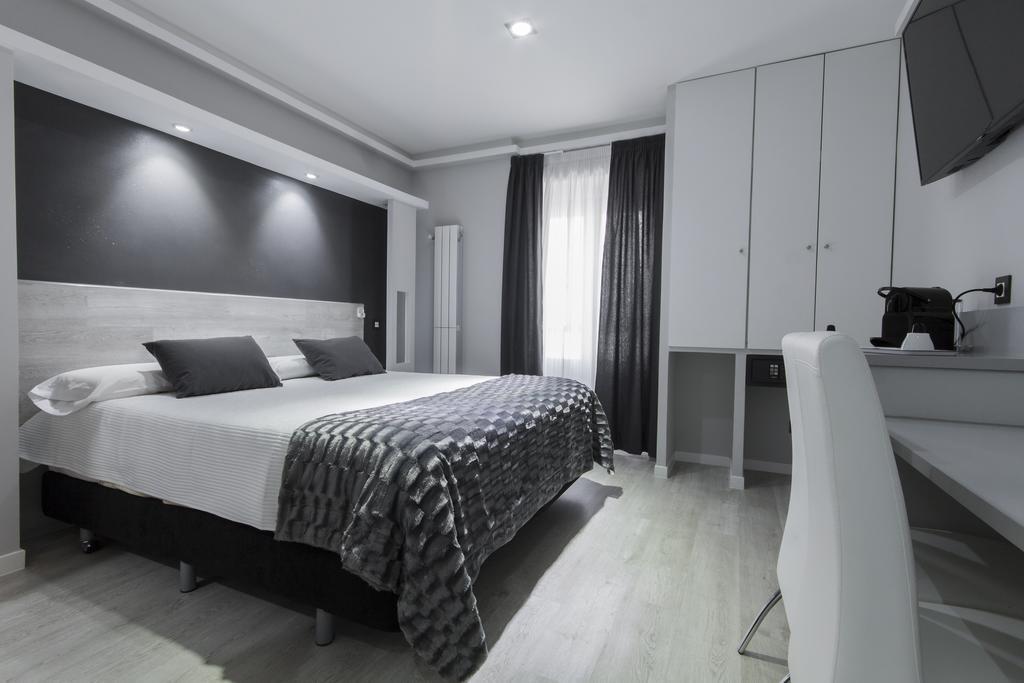 Overnight Madrid