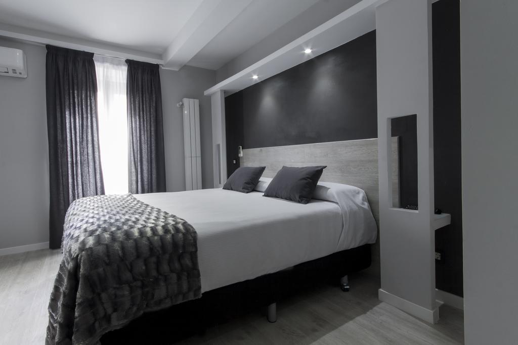 Overnight Madrid