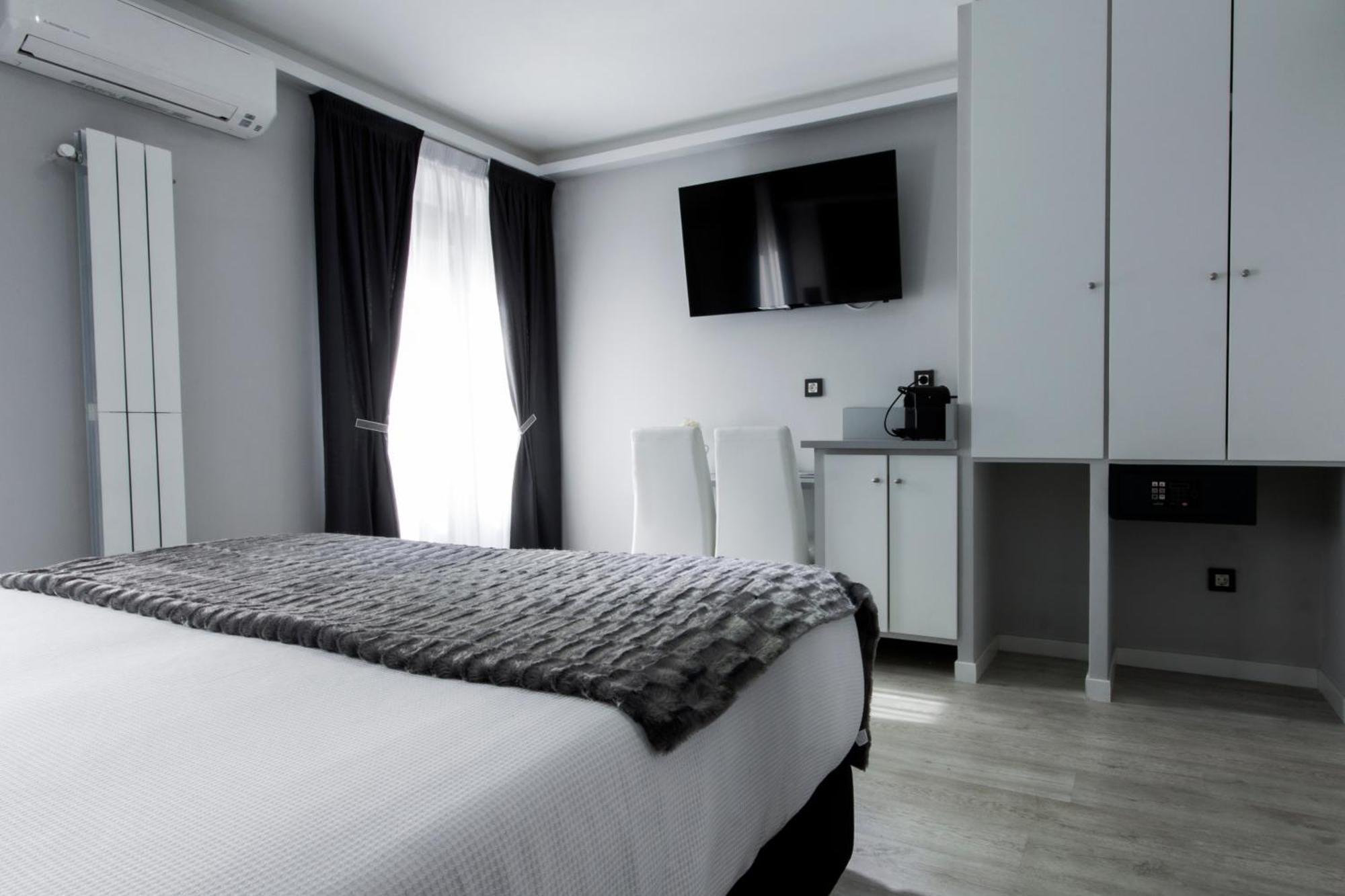 Overnight Pensión 3*
