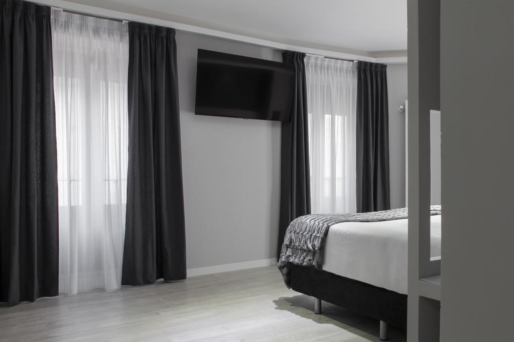 Overnight Madrid