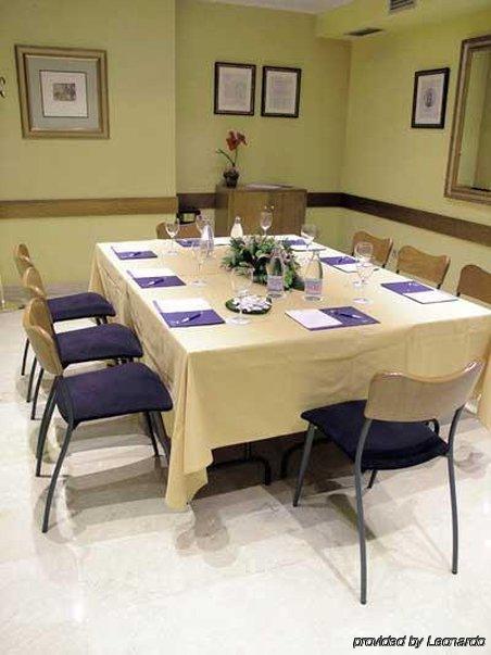 Barrio De Salamanca Hotel 4*