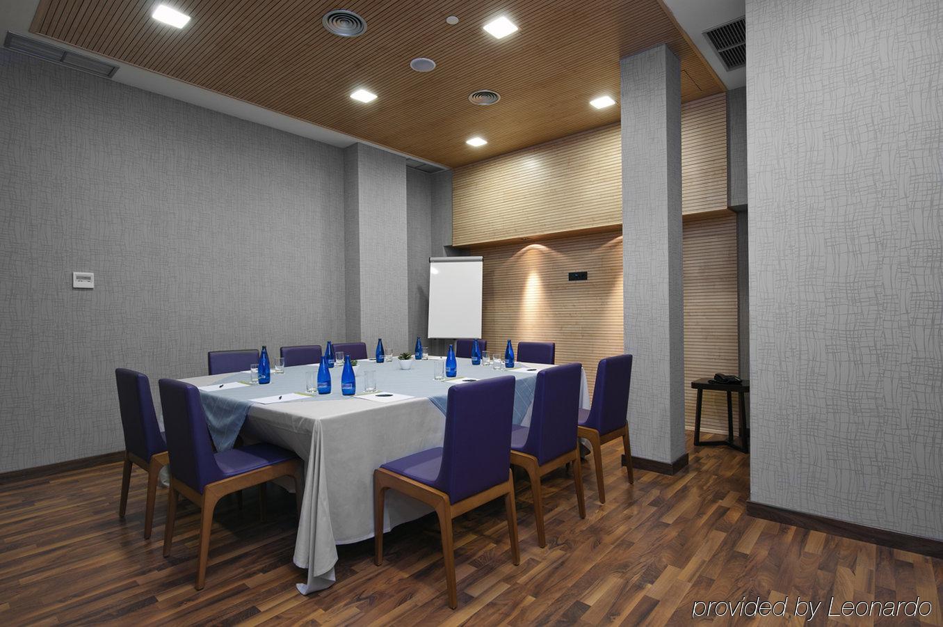 Exe Moncloa 4* Madrid