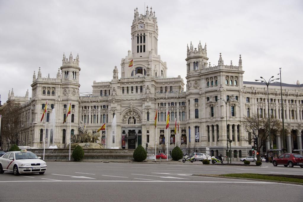 Hotel Condes 3*