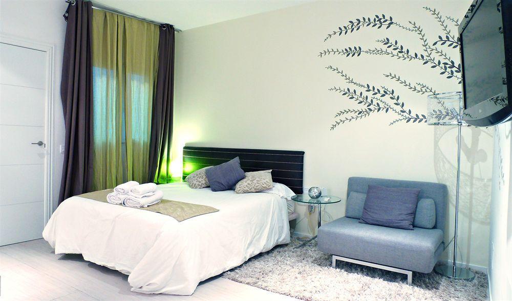 Six Plaza Mayor 4*