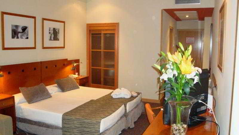 Petit Palace Arturo Soria Alcala 4*