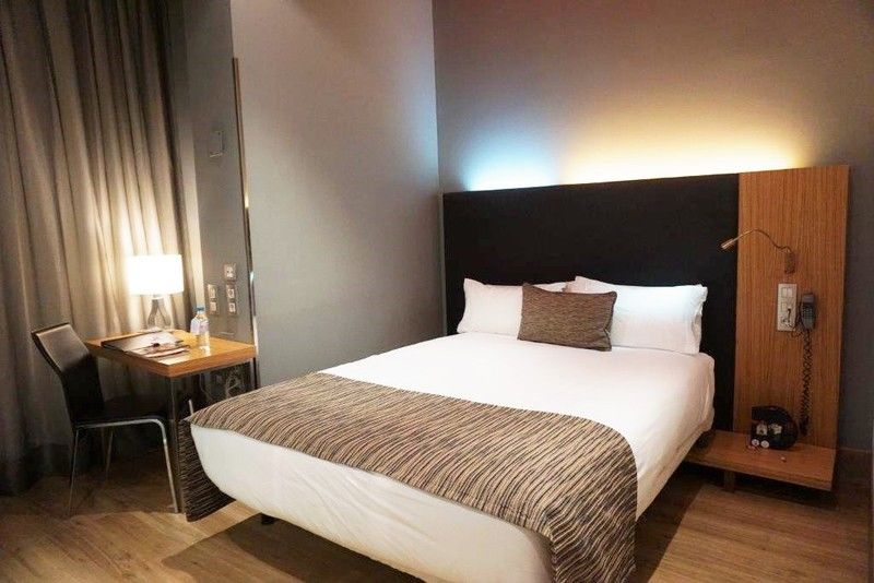 Hotel Petit Palace Plaza Del Carmen 4*