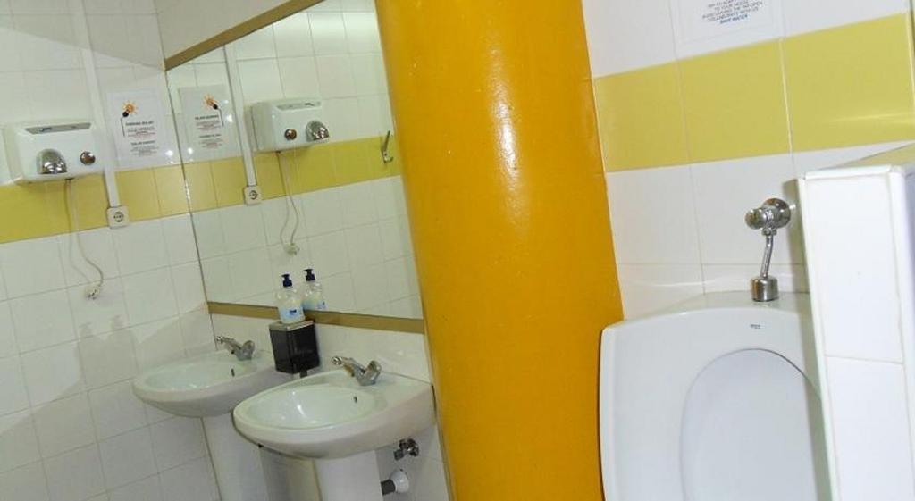 Hostal Juvenil San Fermin *