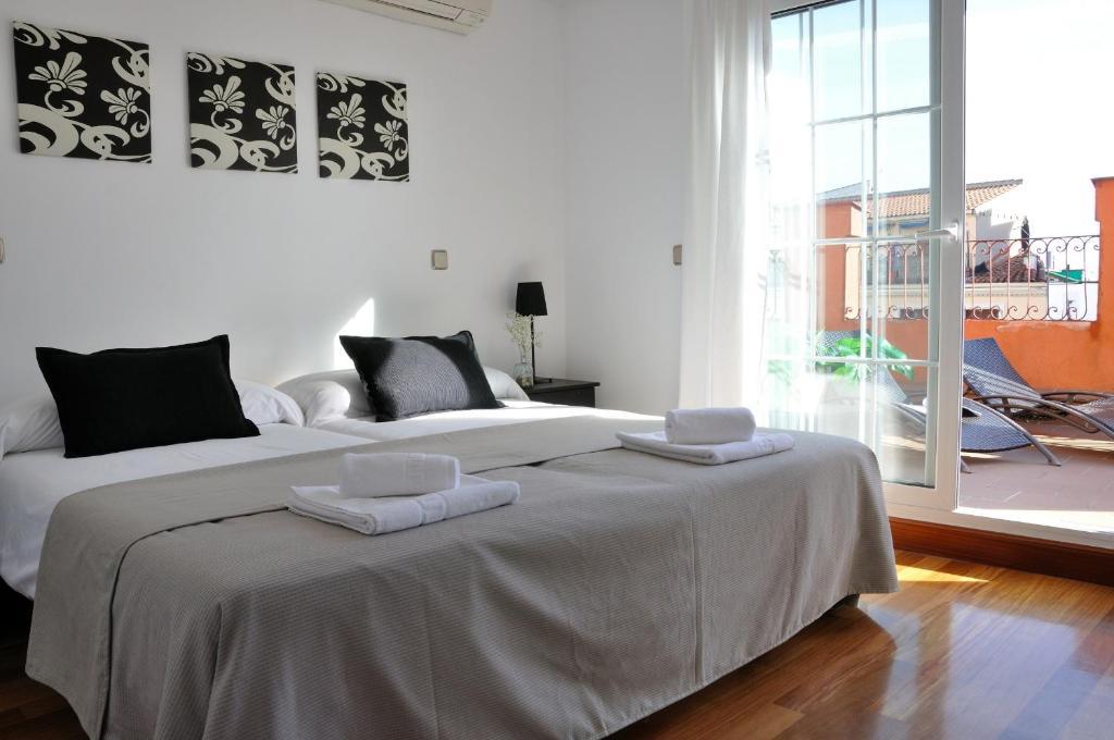 Apartahotel New Point