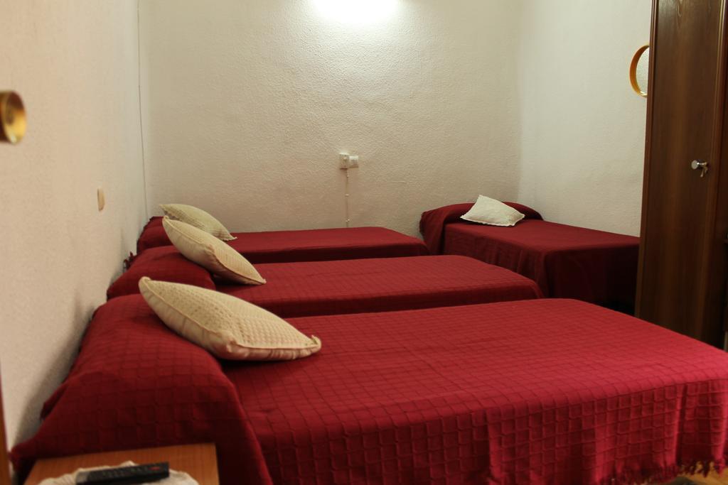 Guest house Xucar Madrid