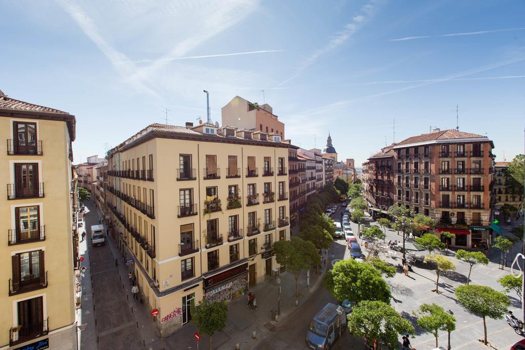 Book In - Cascorro Deluxe