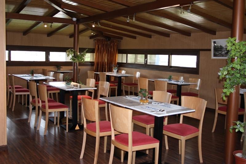 Hotel Ah El Parque - Arturo Soria Centro 4*