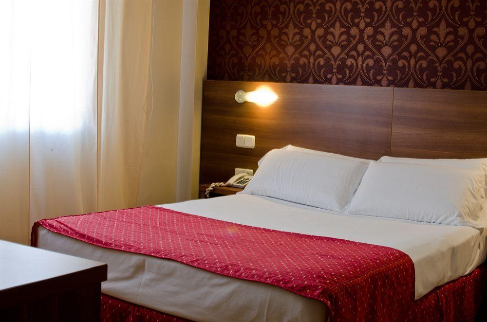Hotel Di' Carlo