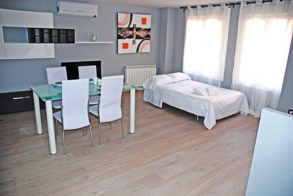 Apartamento El Capricho De Madrid