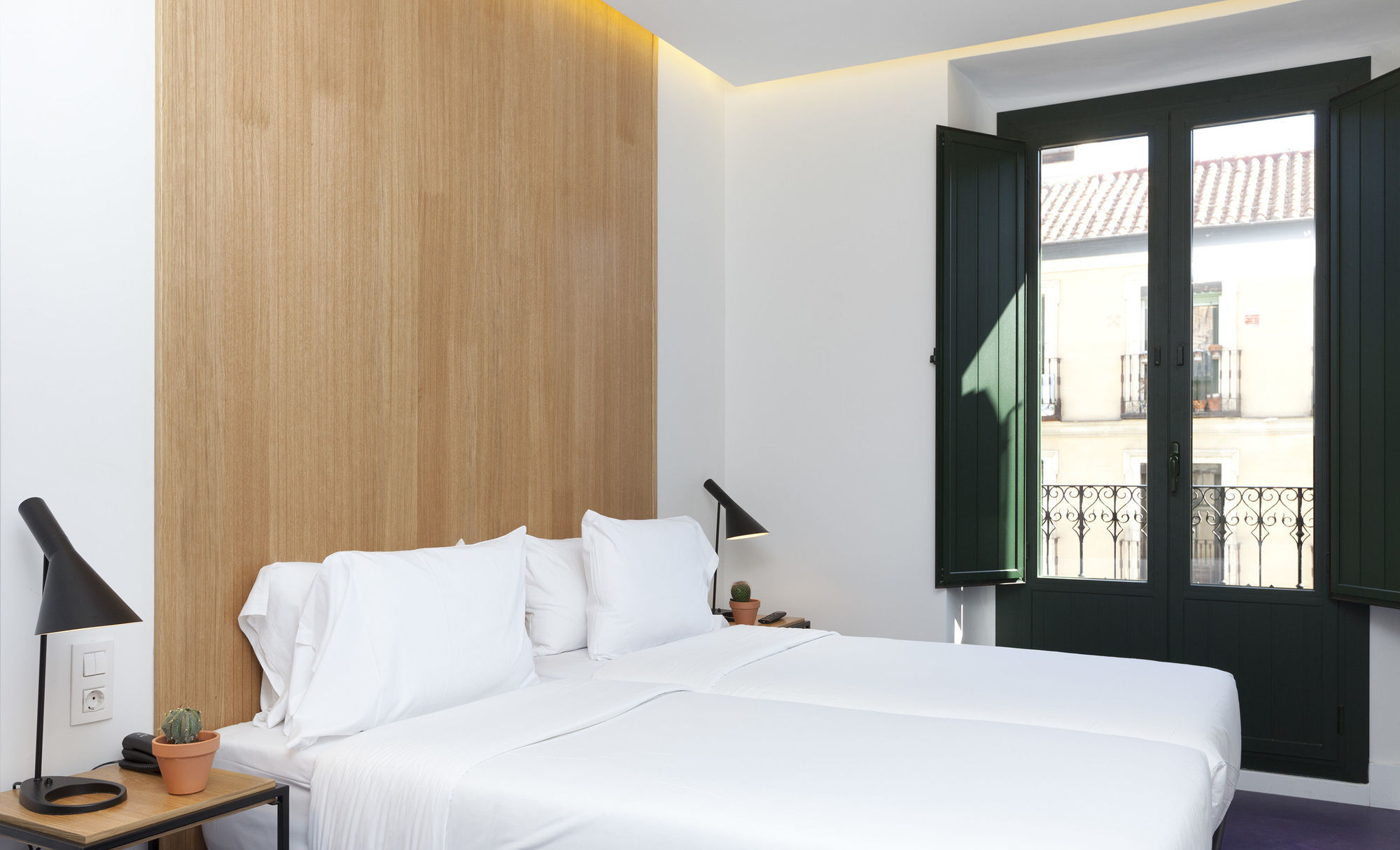 Sleep'n Atocha - B Corp Certified Madrid