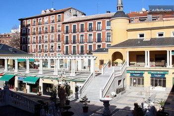 Puerta Del Sol-rastro Apartamento *