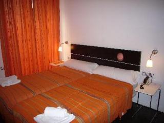Life Gran Via Design Hotel 3*
