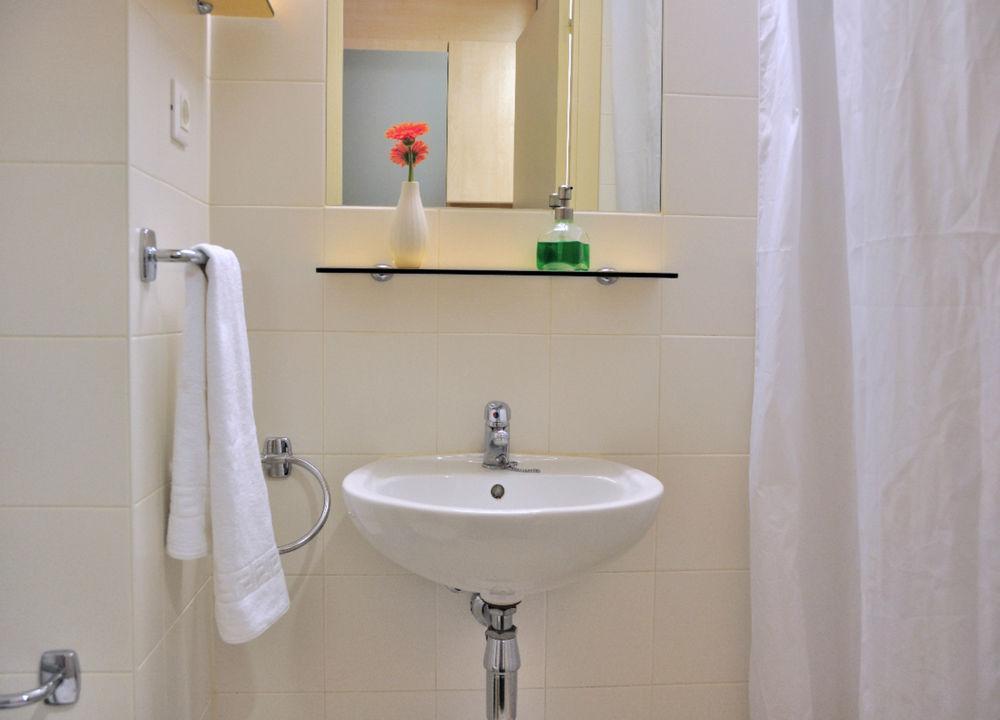 Residencia Universitaria Resa Erasmo Apartment Madrid
