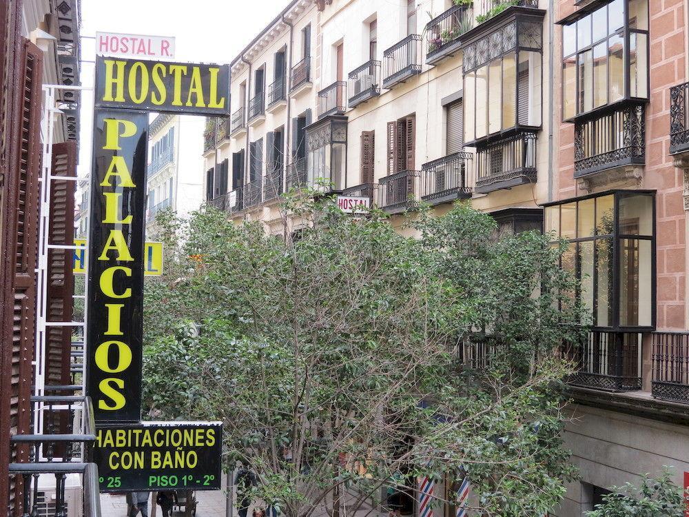 Palacios Fuencarral Pensión Madrid