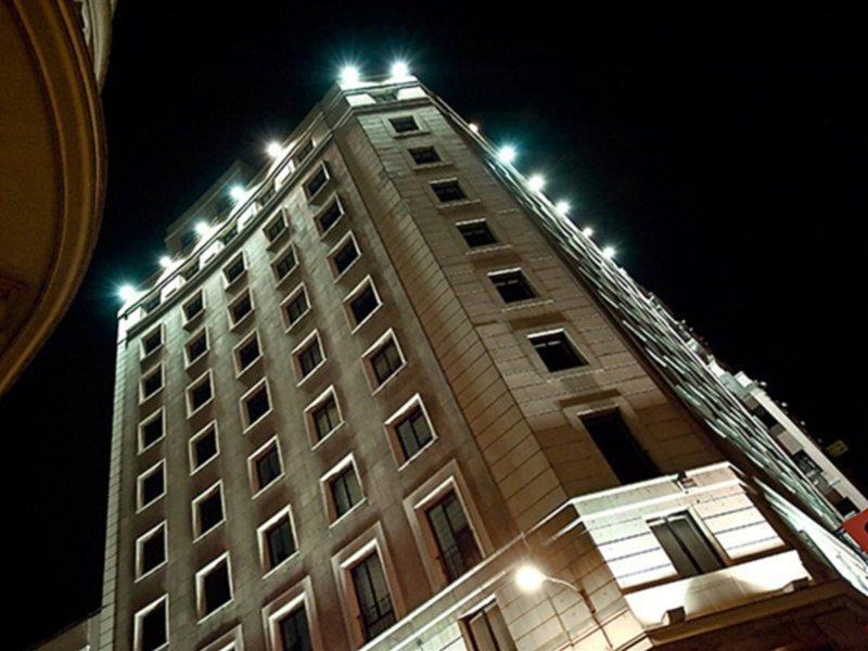 Vincci Via - 66 Hotel
