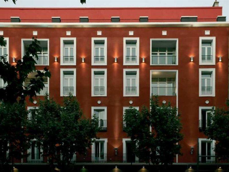 Icon Embassy 4*