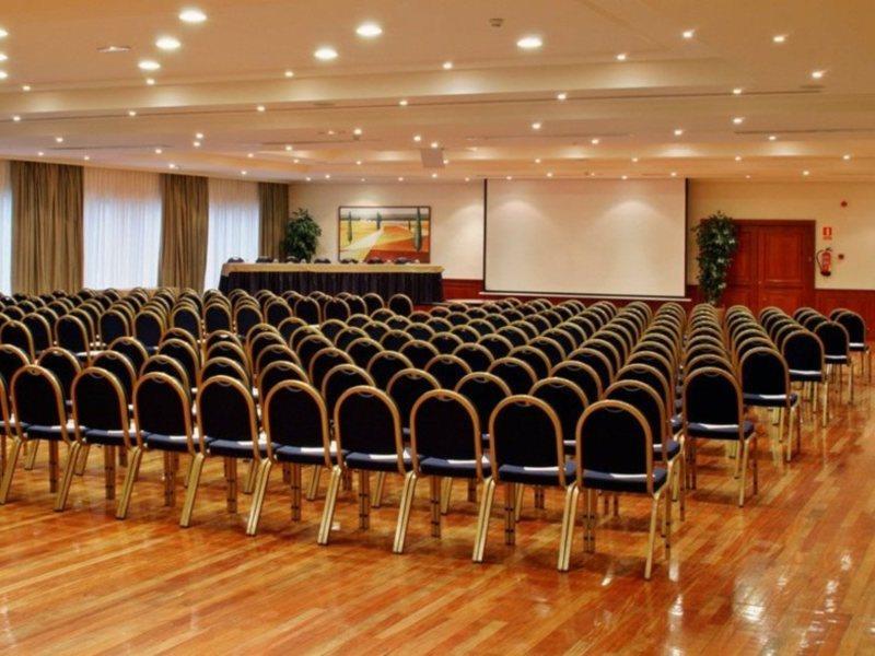 Melia Barajas 4* Madrid