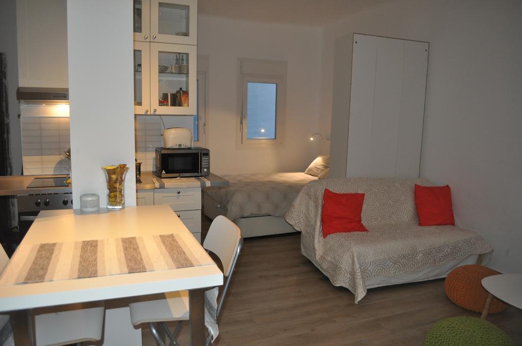 Apartamento Ronda De Segovia Madrid