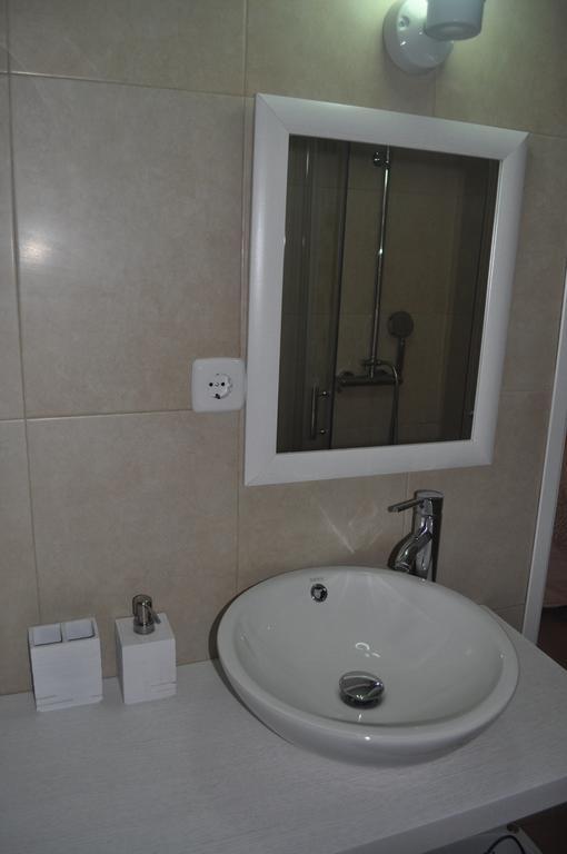 Apartamento Ronda De Segovia Madrid
