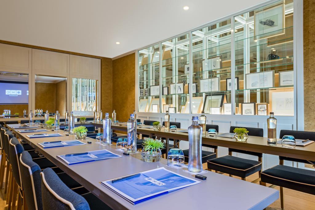Hotel H10 Puerta De Alcalá 4*