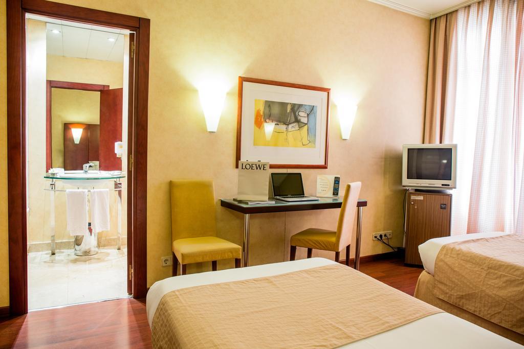 Hotel Arosa 4*