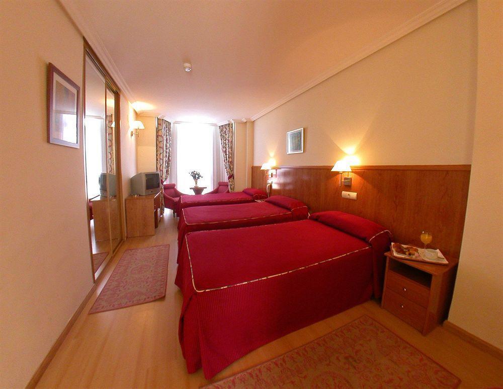 Ah El Parque - Arturo Soria Centro Hotel