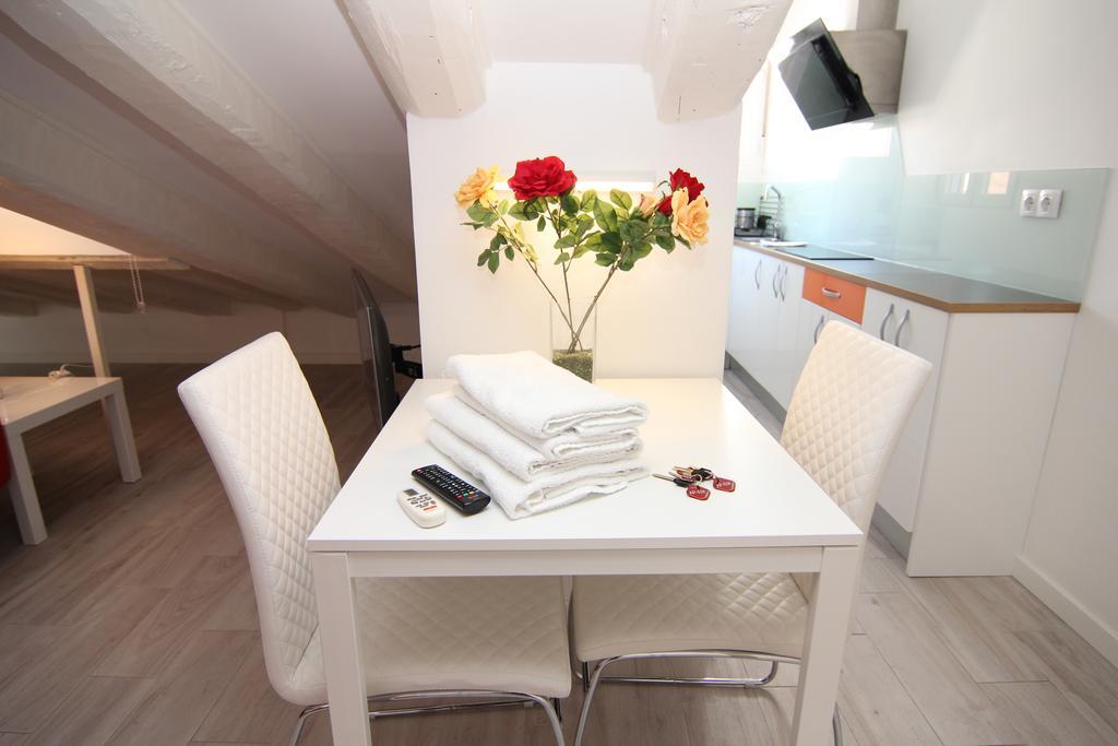 Atico En Puerta Del Sol Apartamento Madrid