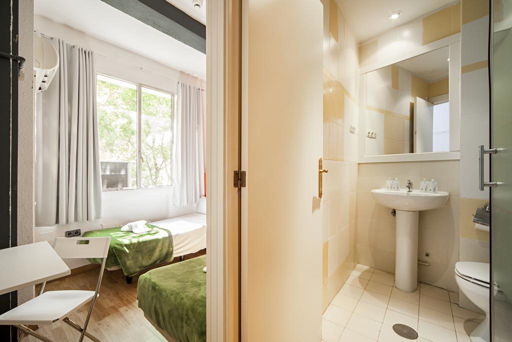 Motion Hostal *