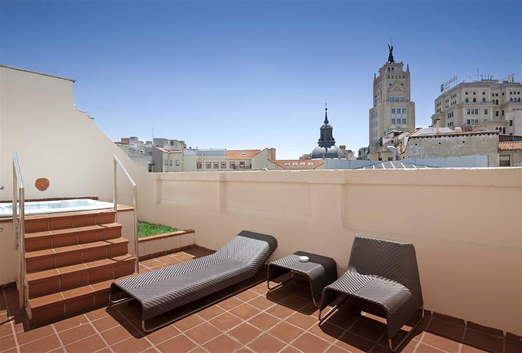 Catalonia Gran Vía Hotel 4*