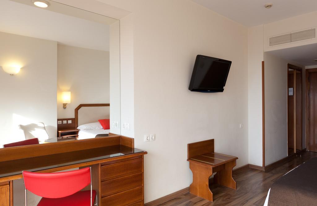 Hotel Senator Barajas 4*