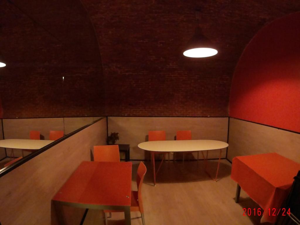 Meetingpoint Hostal Madrid