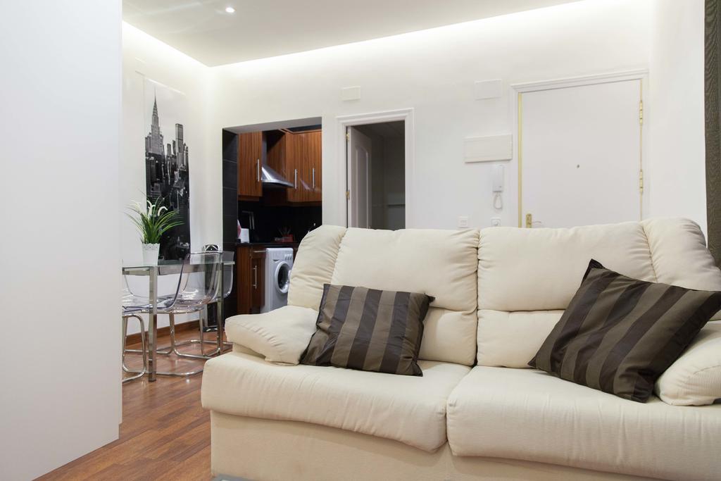 Apartamento For Plaza Dos De Mayo Dp13 Madrid