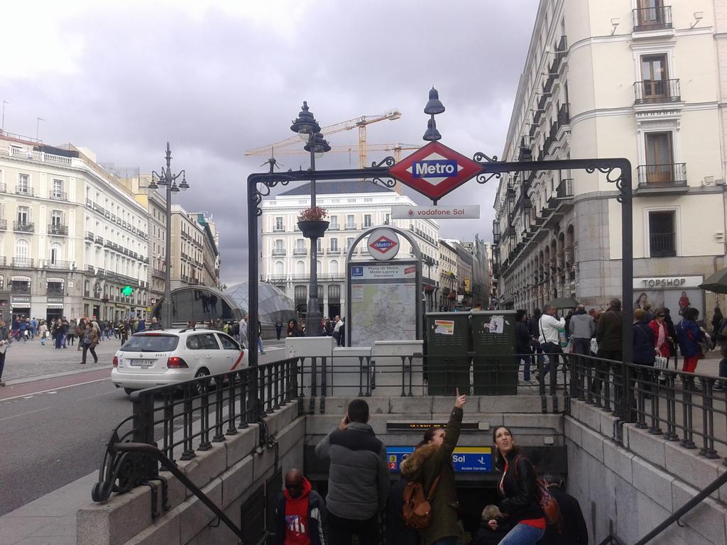 For You Center - Puerta Del Sol Cor2 *