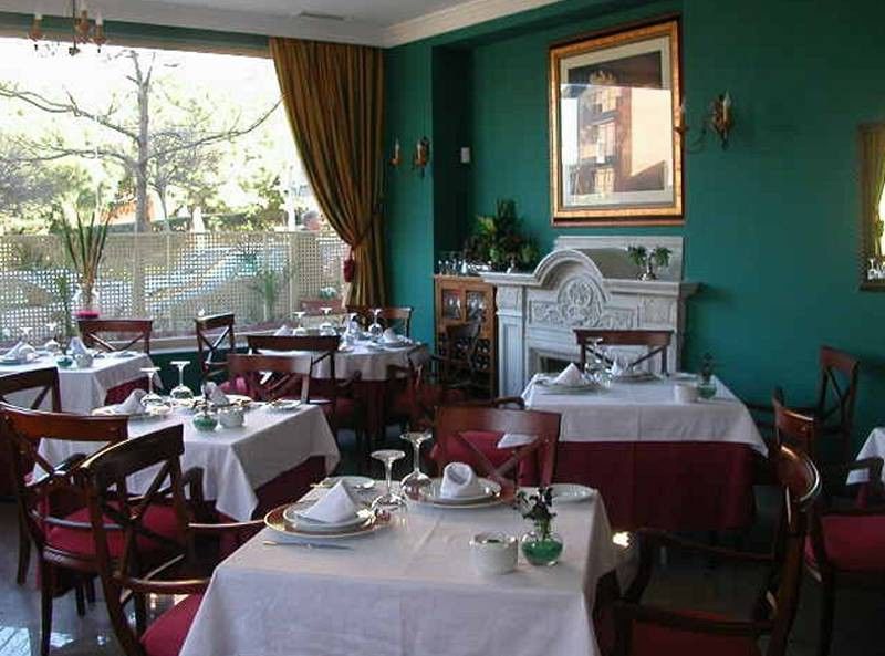 Hotel Ah El Parque - Arturo Soria Centro