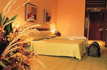 Husa Moncloa Hotel