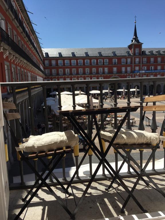Plaza Mayor Deluxe *