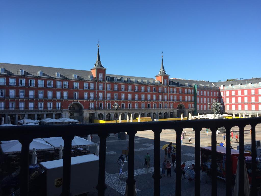 Plaza Mayor Deluxe Apartamento